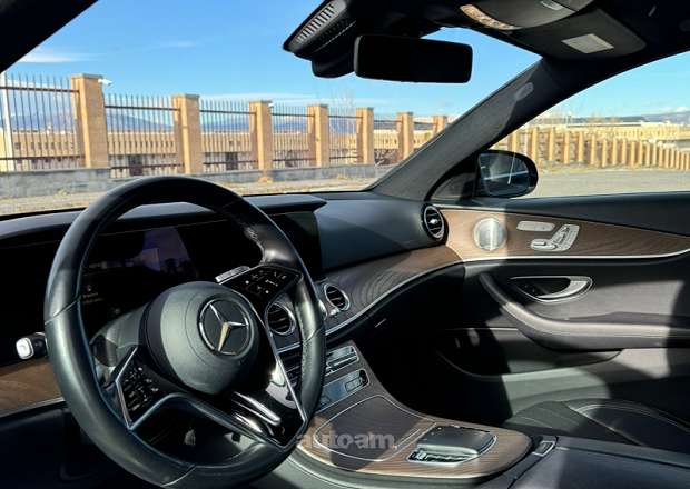 Mercedes-Benz E 350