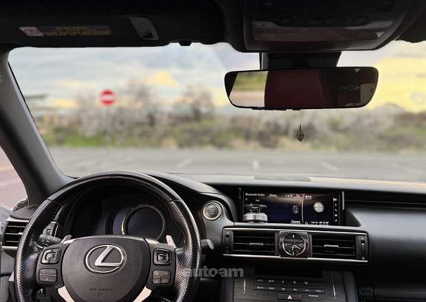 Lexus IS 300 F Sport