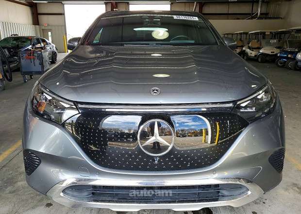 Mercedes-Benz EQE SUV