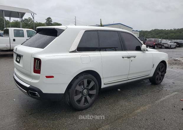 Rolls Royce Cullinan