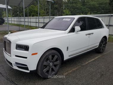 Rolls Royce Cullinan  2024 