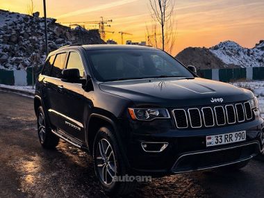Jeep Grand Cherokee  2021 