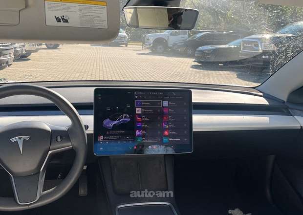 Tesla Model 3 2021 — photo 4
