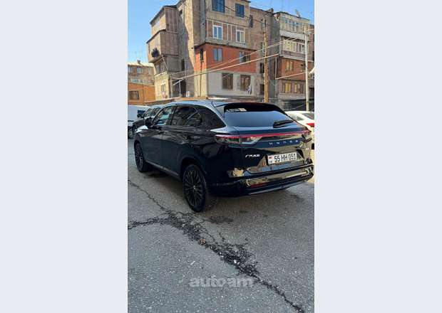 Honda e:NP1