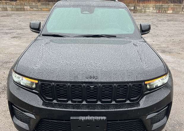 Jeep Grand Cherokee 2024 — լուսանկար 1