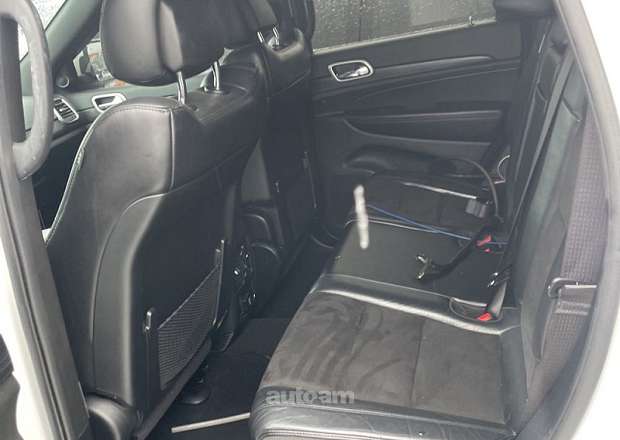 Jeep Grand Cherokee 2019 — լուսանկար 3