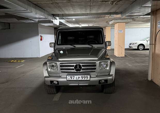 Mercedes-Benz G 500