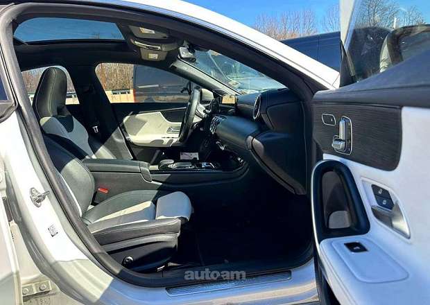 Mercedes-Benz CLA 250