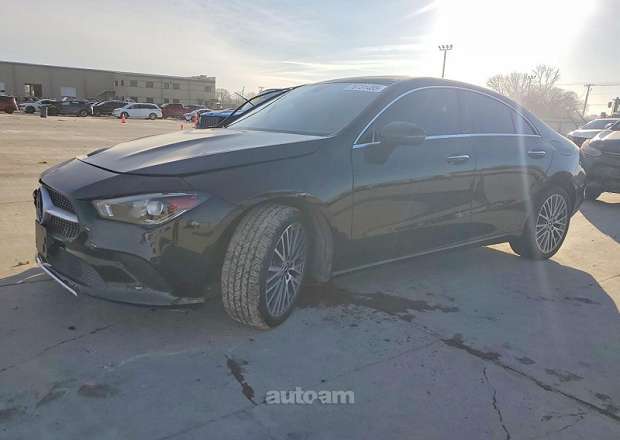 Mercedes-Benz CLA 250