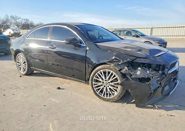 Mercedes-Benz CLA 250