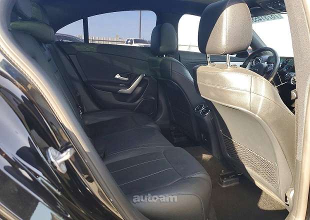 Mercedes-Benz CLA 250