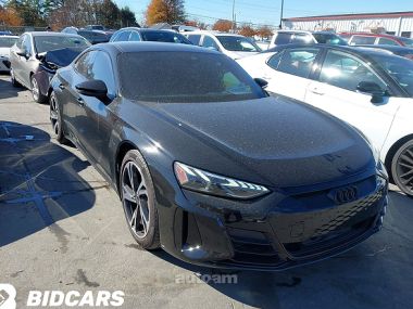 Audi e-tron GT  2023 