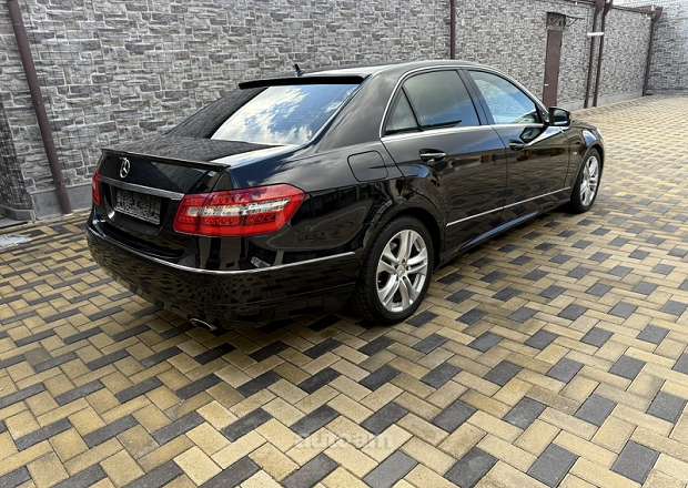 Mercedes-Benz E 350