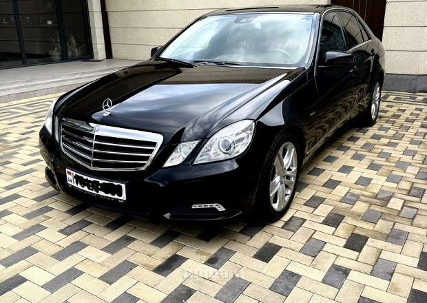 Mercedes-Benz E 350