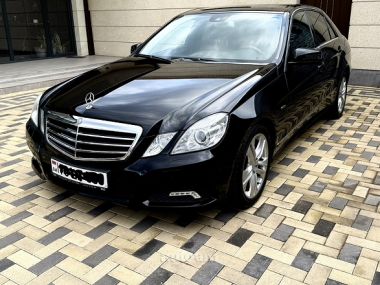 Mercedes-Benz E 350  2009 