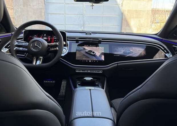 Mercedes-Benz E 200