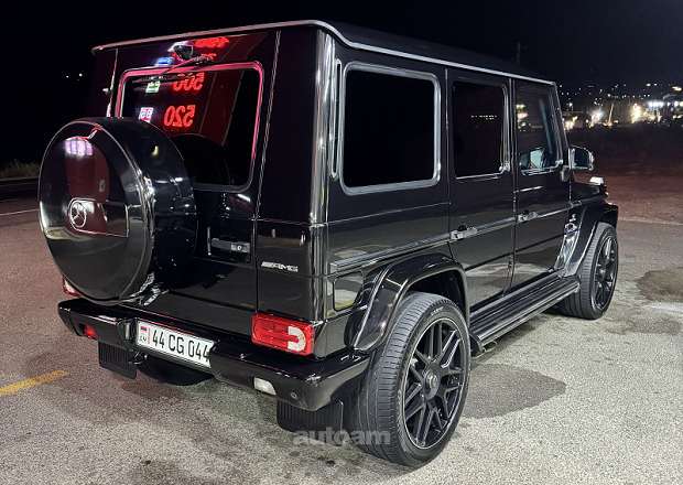 Mercedes-Benz G 500