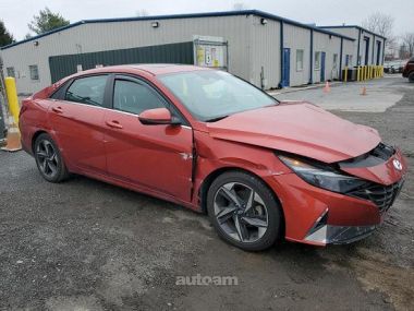 Hyundai Elantra  2020 