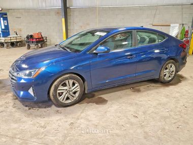 Hyundai Elantra  2020 