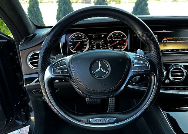 Mercedes-Benz S 63 AMG
