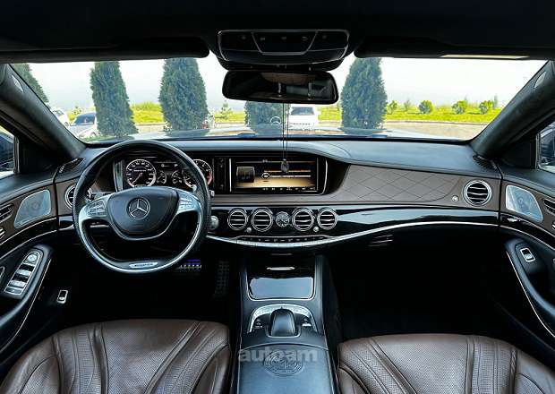 Mercedes-Benz S 63 AMG