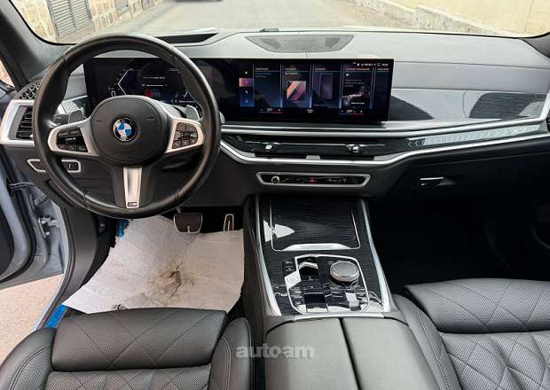 BMW X7