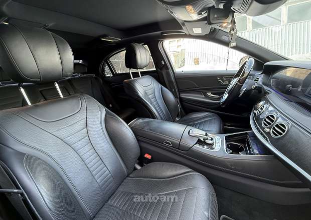 Mercedes-Benz S 560