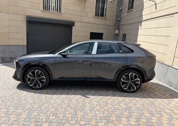 Mazda EZ-60