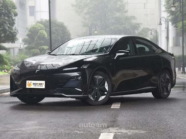 Changan Deepal SL03  2025 