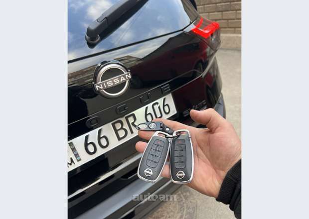 Nissan Rogue