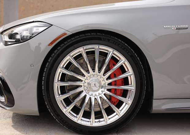 Mercedes-Benz S 63 AMG