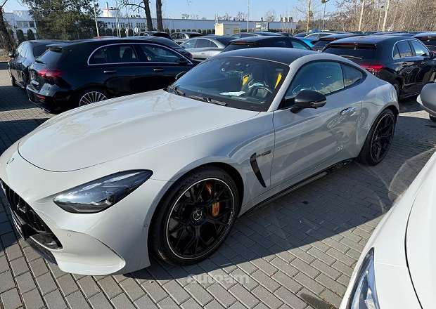 Mercedes-Benz AMG GT