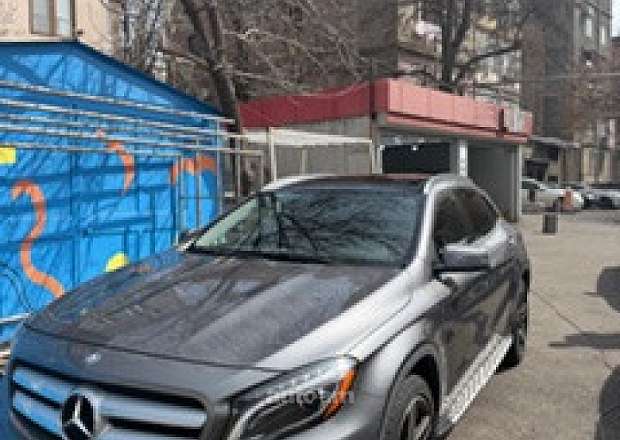 Mercedes-Benz GLA 250