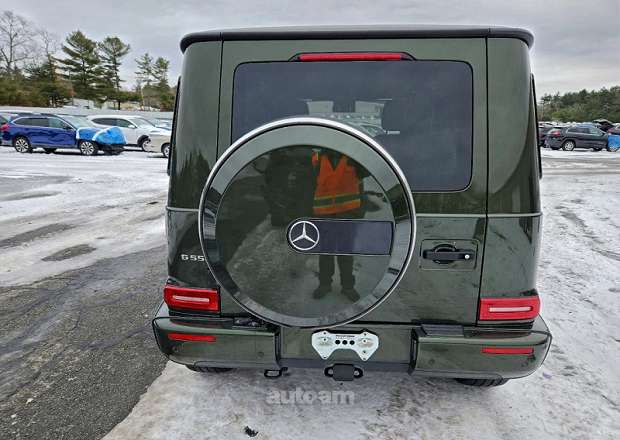 Mercedes-Benz G 550