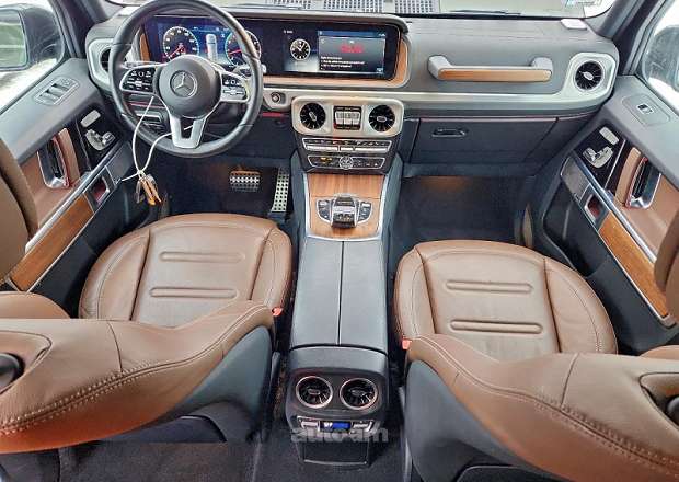 Mercedes-Benz G 550