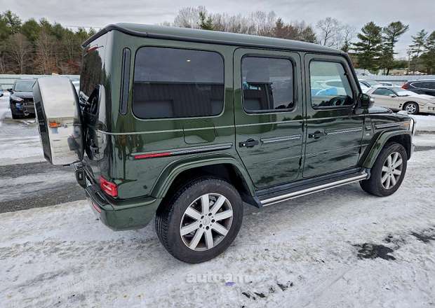 Mercedes-Benz G 550