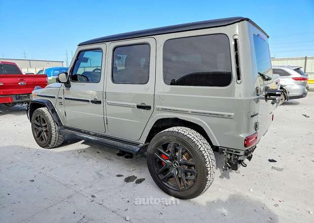Mercedes-Benz G 63 AMG