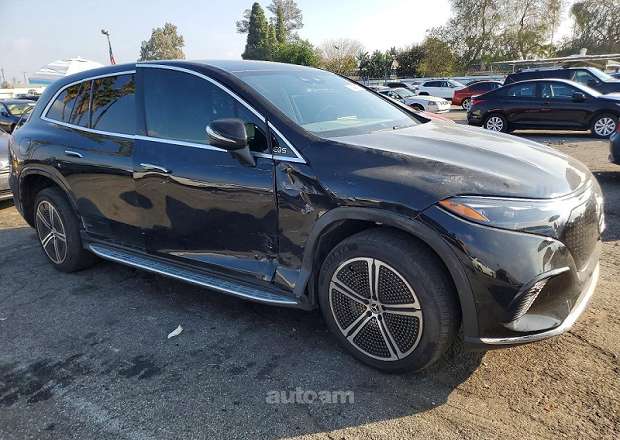 Mercedes-Benz EQS SUV