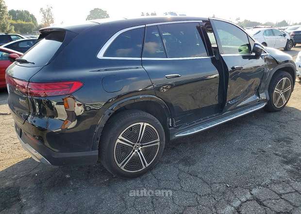 Mercedes-Benz EQS SUV