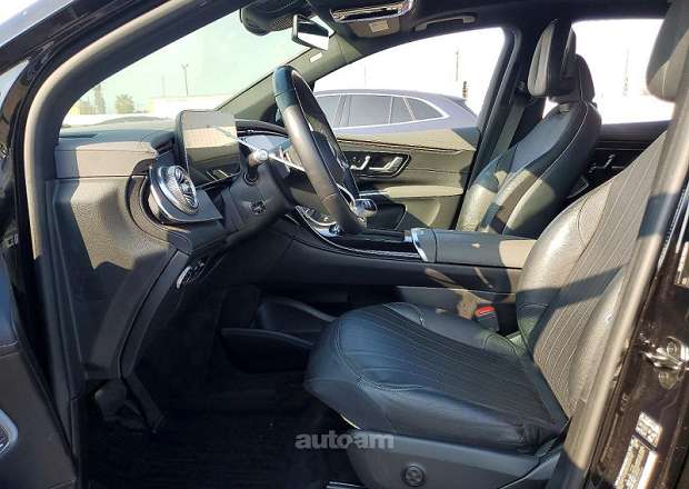 Mercedes-Benz EQS SUV