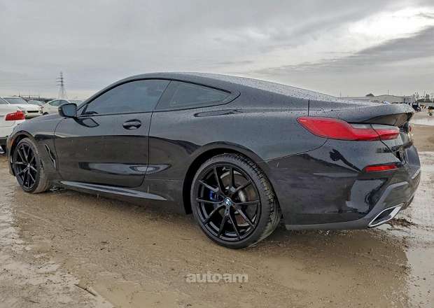 BMW 840