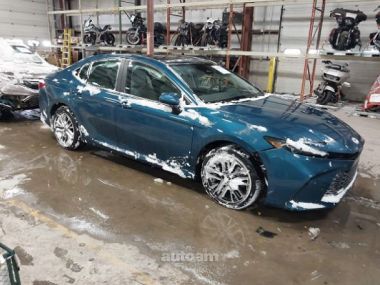 Toyota Camry  2025 