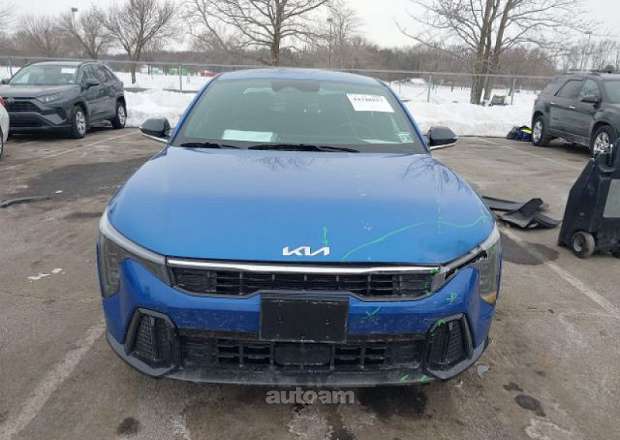 Kia K4