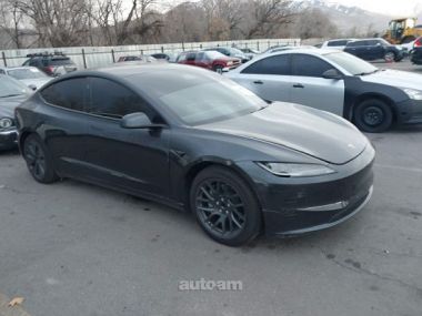 Tesla Model 3  2025 