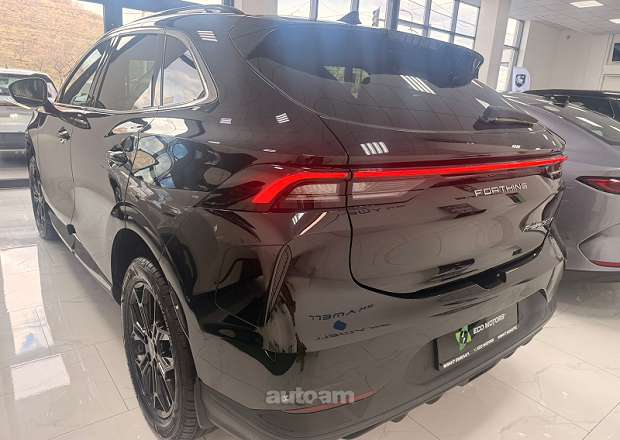 Dongfeng Forthing T5