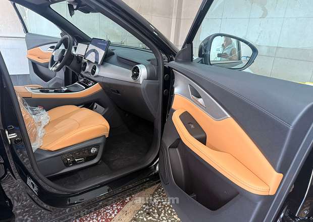 Dongfeng Forthing T5