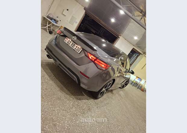 Nissan Sentra