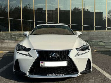 Lexus IS 300 F Sport  2018 
