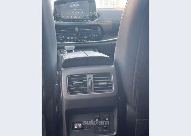 Nissan Rogue