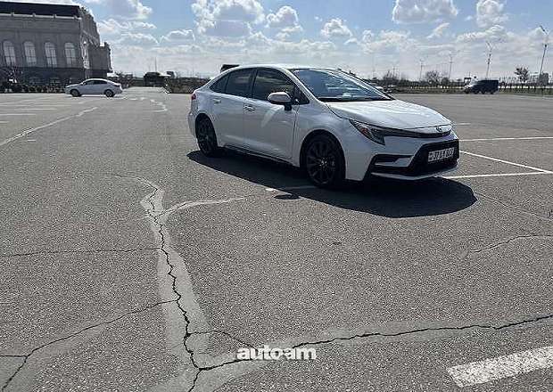 Toyota Corolla 2024 — photo 3